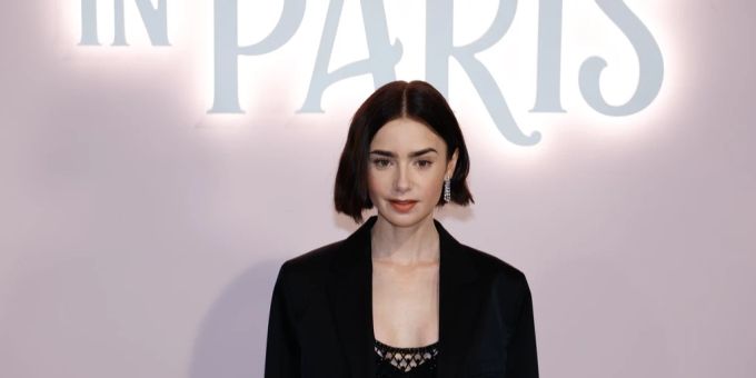 Frankreichs Präsident Macron will, dass die Serie rund um Lily Collins in Paris bleibt. (Archivbild) Emily in Paris