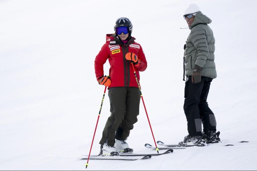 Lara Gut-Behrami lässt den Start beim Riesenslalom in Sölden sausen.