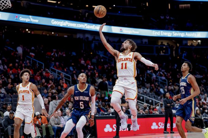 Die Atlanta Hawks siegen gegen die New Orleans Pelicans in der NBA. NBA Atlanta Hawks
