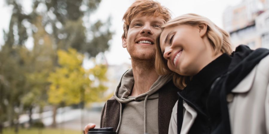 Glückliches Paar, Mann und Frau