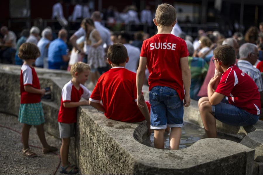 In der Schweiz sind 76'000 Kinder von Armut betroffen. (Symbolbild)