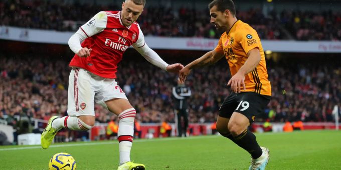 Calum Chambers (links, FC Arsenal) im Zweikampf mit Jonny Otto. FC Arsenal