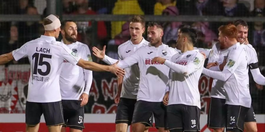 Der SC Verl warf Zweitligist Holstein Kiel aus dem Wettbewerb. Foto: Friso Gentsch/dpa