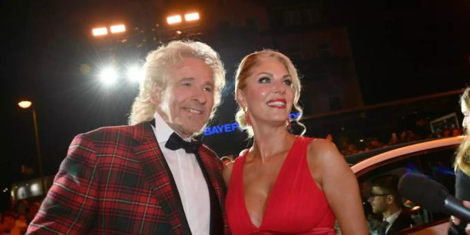 Thomas Gottschalk und seine Freundin Karina Mross. Thomas Gottschalk