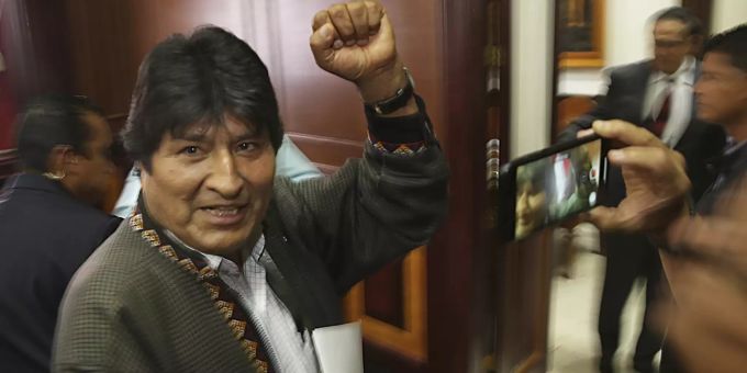 Boliviens Ex-Präsident Evo Morales lebt nun im Exil. The Week That Was in Latin America Photo Gallery