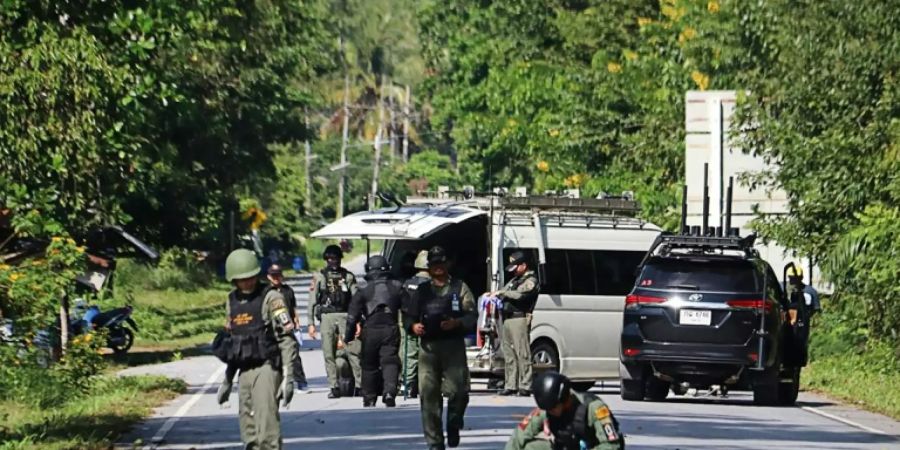 Einsatzkräfte in der thailändischen Provinz Yala