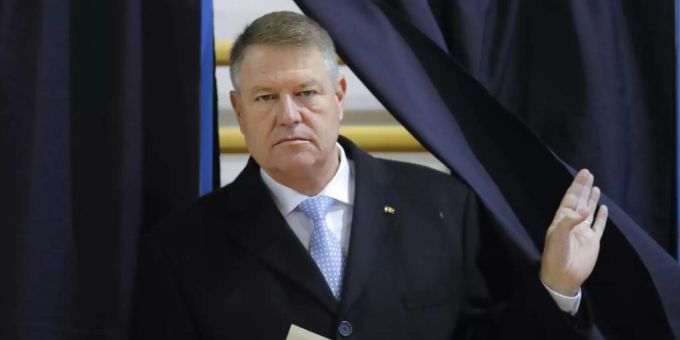Der deutschstämmige Klaus Iohannis ist seit 2014 Präsident von Rumänien. Foto: Vadim Ghirda/AP/dpa Der deutschstämmige Klaus Iohannis ist seit 2014 Präsident von Rumänien. Foto: Vadim Ghirda/AP/dpa