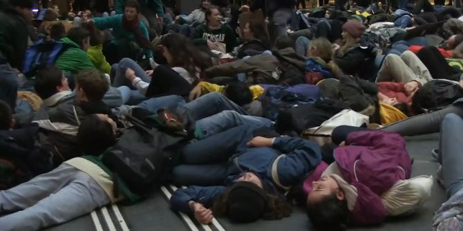 Klimastreik die-in