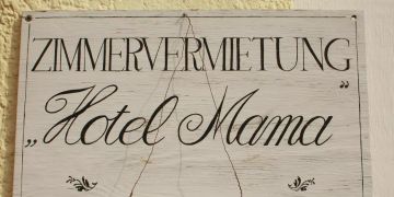 Hotel Mama