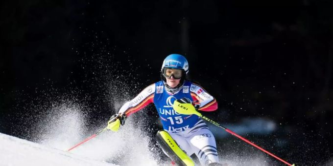 Christina Ackermann fuhr beim Slalom in Lienz auf den fünften Platz. Foto: Expa/Michael Gruber/APA/dpa