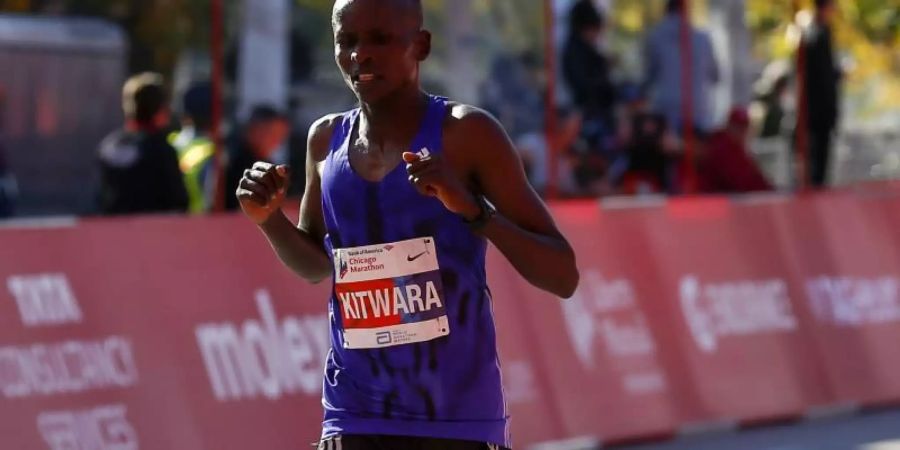 Wurde für 16 Monate gesperrt: Sammy Kitwara aus Kenia. Foto: Tannen Maury/epa/dpa