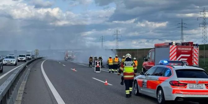 Feuerwehreinsatz auf A1.