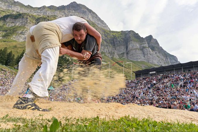 Schwingen vor einmaliger Kulisse auf der Schwägalp.