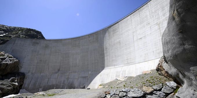 Das Pumpspeicherkraftwerk Nant de Drance in Finhaut VS befindet sich in einer unterirdischen Kaverne zwischen den beiden Speicherseen Emosson und Vieux-Emosson. wasserkraftwerk