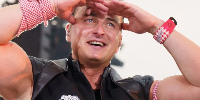 Andreas Gabalier hat weitere Konzerte auf seiner Tournee angekündigt. Andreas Gabalier
