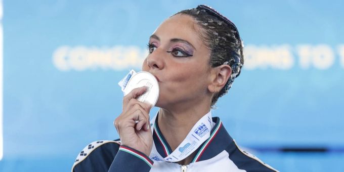 Die Italienerin Linda Cerruti gewinnt an der Schwimm-Europameisterschaften acht Medaillen. linda cerruti