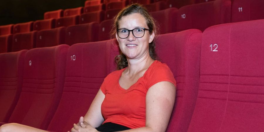Die Berner SP-Politikerin Meret Schindler sass schon als Kind gerne im Kinosessel. Sie gehörte zum den ersten Mitgliedern der Zauberlaterne.