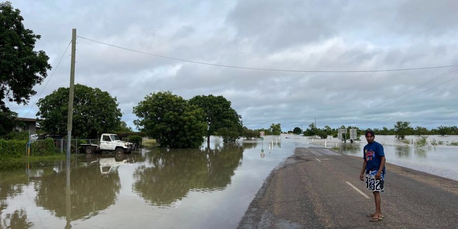 Nach tagelangen heftigen Regenfällen stehen Teile des australischen Bundesstaates Queensland unter Wasser.