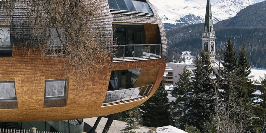 Die Chesa Futura in St. Moritz wurde von Architekt Norman Foster entworfen.