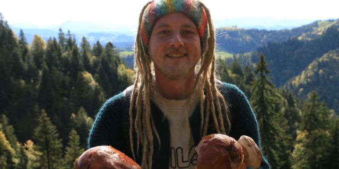 «Linker Rassismus» - «Lauwarm»-Bassist vor Berner Reitschule verprügelt