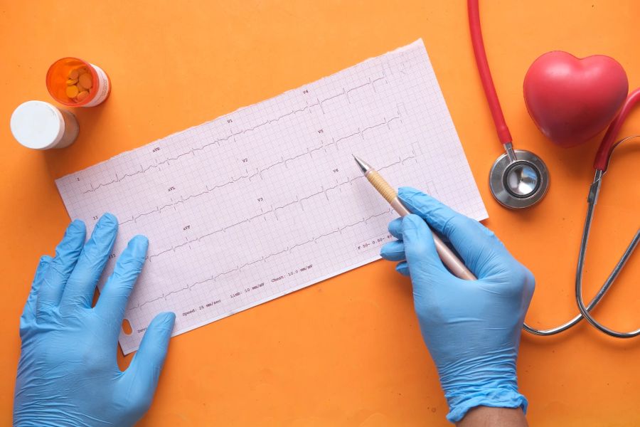 EKG Arzt Gesundheit Herz