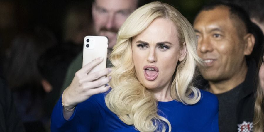 Stars wie Rebel Wilson sollen künftig mit dem öffentlichen Verkehr ans Zurich Film Festival reisen, finden Zürcher Politiker.