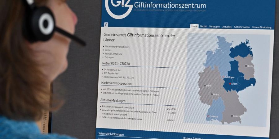 Mitarbeiterin im Giftinformationszentrum in Erfurt.