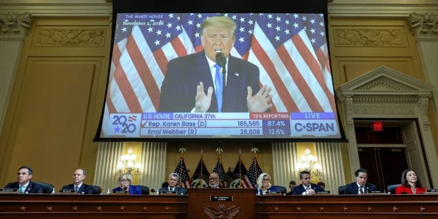 Im Ausschuss gezeigter Trump-Auftritt