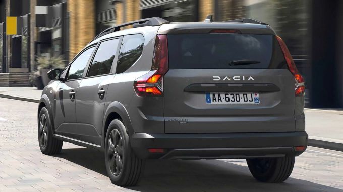 Dacia Jogger Hybrid: Ein bisschen Elektro