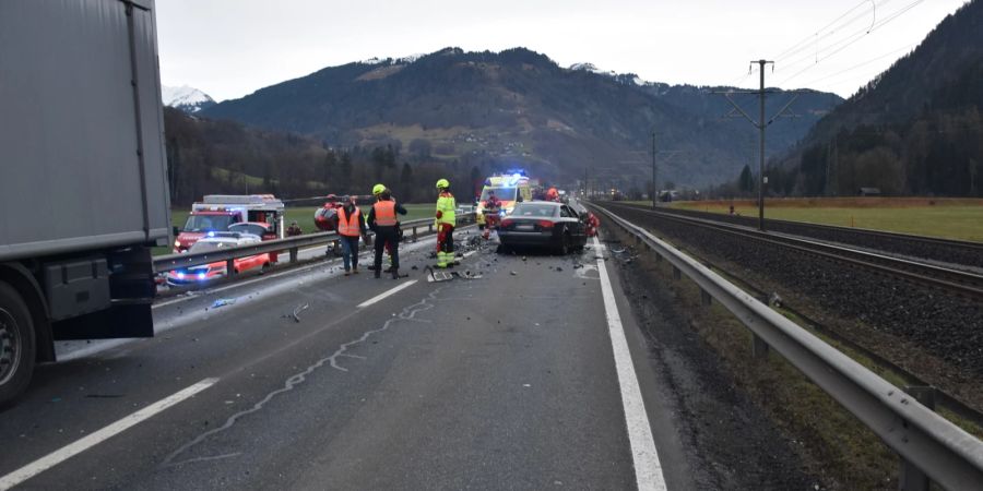 Schiers: Folgenschwere Frontalkollision.