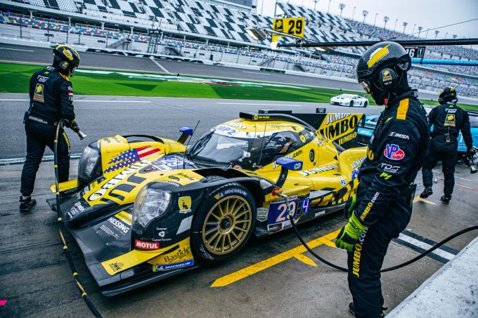 Das Racing Team Nederland gehörte zu den Fix-Startern bei den Langstrecken-Rennen der WEC und IMSA, wie bei den 24 Stunden von Daytona. Jumbo Rolex 24 Daytona