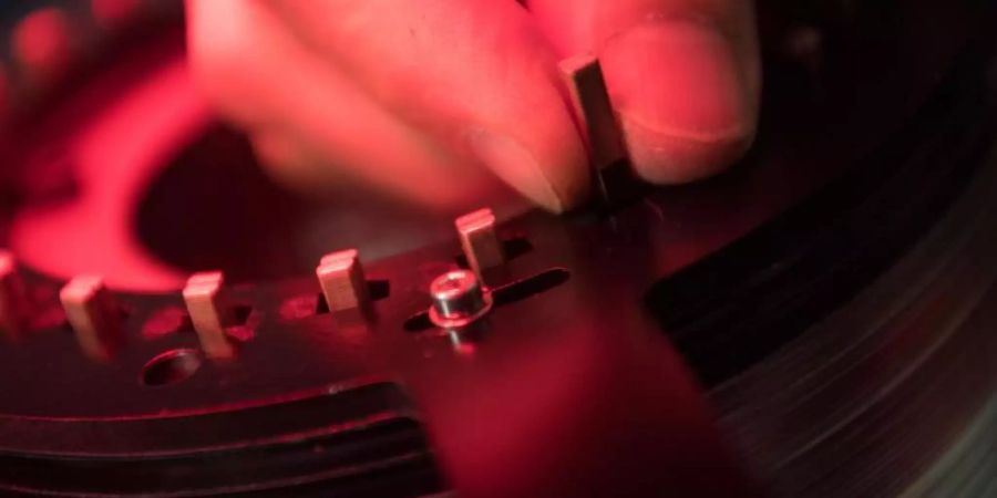 Elektromotor-Konstruktion in einer Laserschweissmaschine des Maschinenbauers Trumpf. Foto: Marijan Murat