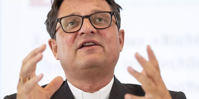 Bern - Schweizer Bischöfe tief besorgt über Krieg in Ukraine