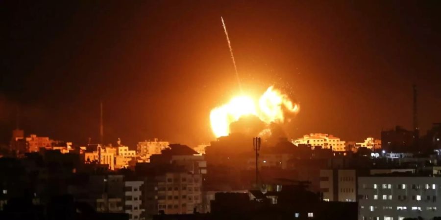Raketenangriff auf Büro des Hamas-Anführerrs in Gaza