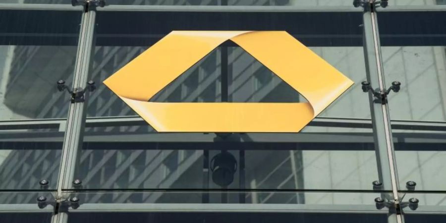 Die Commerzbank wirbt massiv um Kunden. Von Januar bis März wurden im Segment Privat- und Unternehmerkunden in Deutschland 123.000 zusätzliche Kunden gewonnen - vor allem dank der Online-Tochter Comdirect. Foto: Boris Roessler