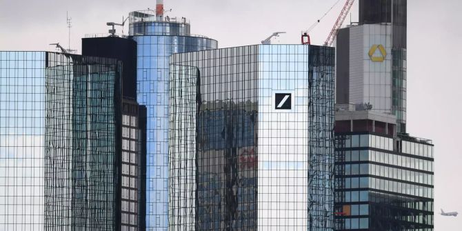 Deutsche Bank und Commerzbank in Frankfurt