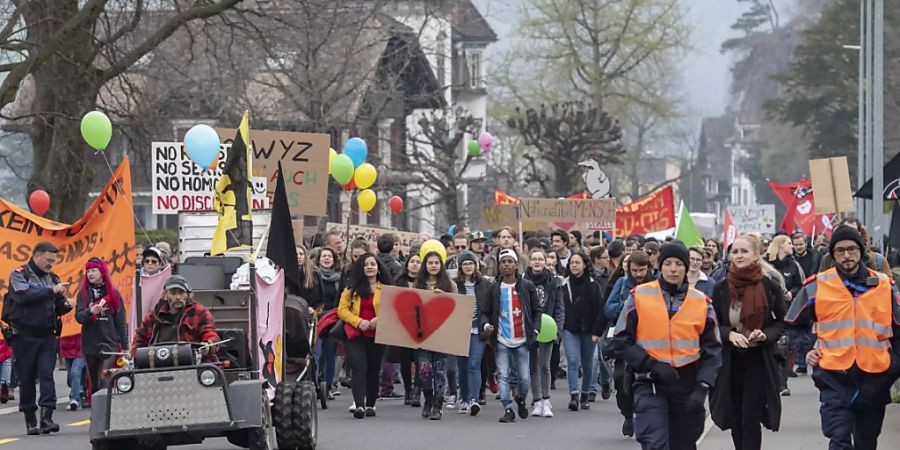 Demo Neonazis