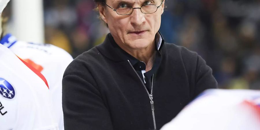 Trainer Arno Del Curto musste mit den Lions bei seinem langjährigen Klub Davos leiden