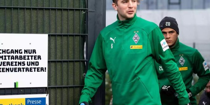 Gladbachs Christoph Kramer (l) hält nichts von Mentalitäts-Debatten im Fussball. Foto: Marius Becker Gladbachs Christoph Kramer (l) hält nichts von Mentalitäts-Debatten im Fussball. Foto: Marius Becker