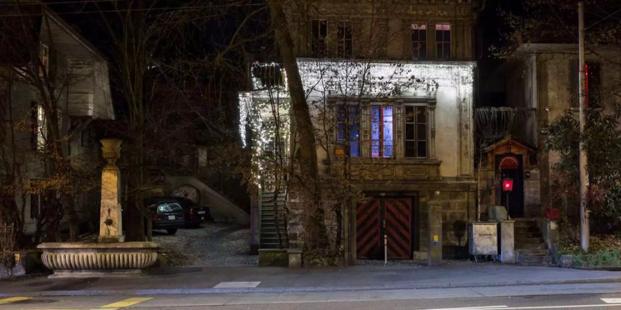 Die Tat geschah vor dem Berner Nachtklub Dead End, beim Henkerbrünnli.