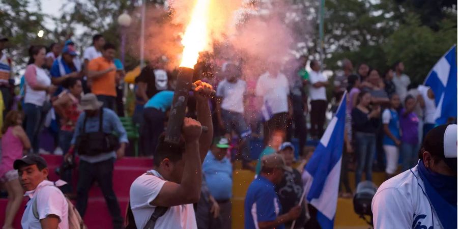 Neue Proteste in Nicaragua fordern mindestens sechs Tote.