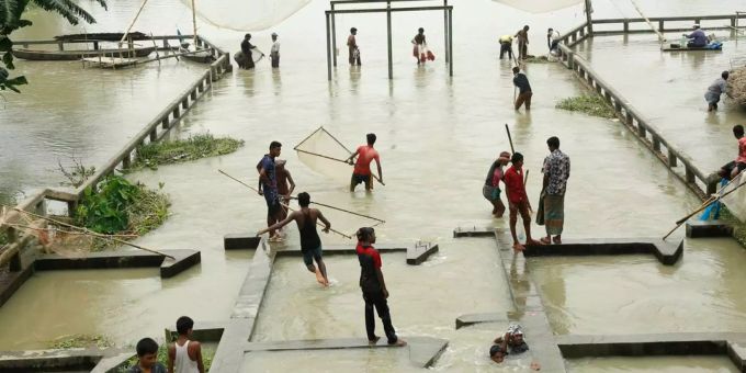 Monsun in Bangladesch - Tausende Rohingya in Sicherheit gebracht