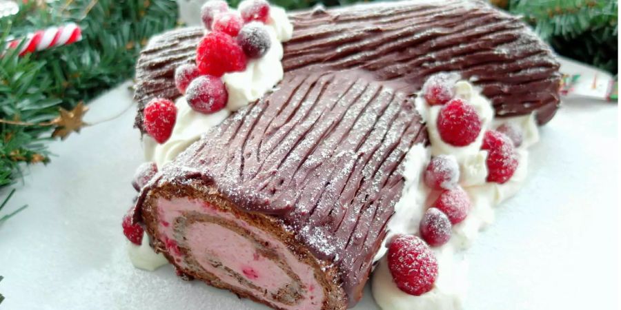 Der Bûche de Noël ist in Frankreich ein traditionelles Weihnachtsdessert.