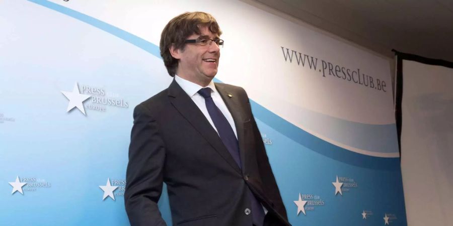 Carles Puigdemont befindet sich mit neun seiner Mitstreiter in Brüssel.