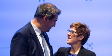 Markus Söder (l) und Annegret Kramp-Karrenbauer.