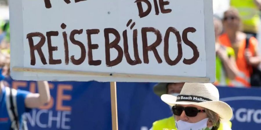 Die Bundesregierung will zusätzliche Milliardenhilfen für kleine und mittelständische Firmen auf den Weg bringen, die von der Corona-Krise besonders betroffen sind. Foto: Sebastian Kahnert/dpa-Zentralbild/dpa