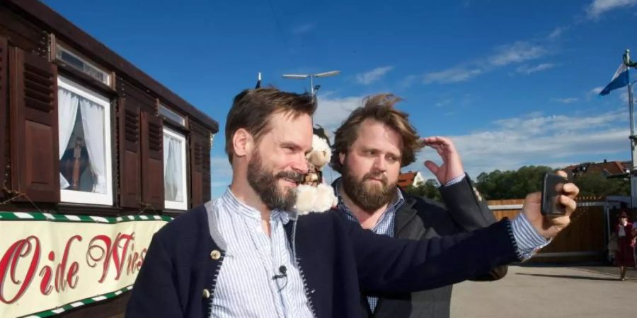 «Ein Fall für zwei» mit Antoine Monot (r) und Wanja Mues in den Hauptrollen hat das Quotenrennen für sich entschieden. Foto: Ursula Düren/dpa