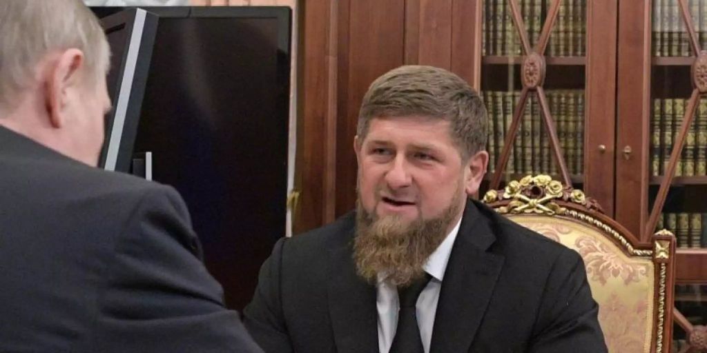 Ramsan Kadyrow haut auf Louis-Vuitton-Boxsack – den Karl Lagerfeld