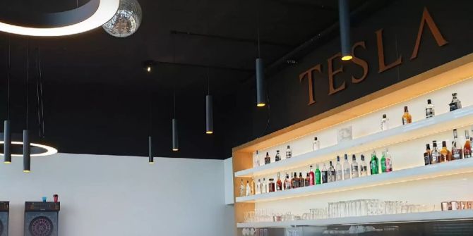 Tesla Bar