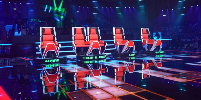 Die Jurorenstühle bei «The Voice Kids» - an der Jury wird in der kommenden Staffel keine Änderung vorgenommen. Die Jurorenstühle bei «The Voice Kids» - an der Jury wird in der kommenden Staffel keine Änderung vorgenommen.